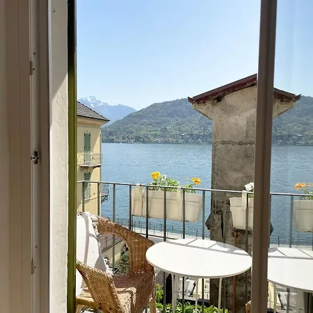 Stunning Facing * Tremezzo