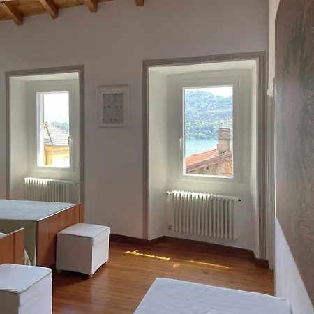 Apartment Stunning Facing Tremezzo